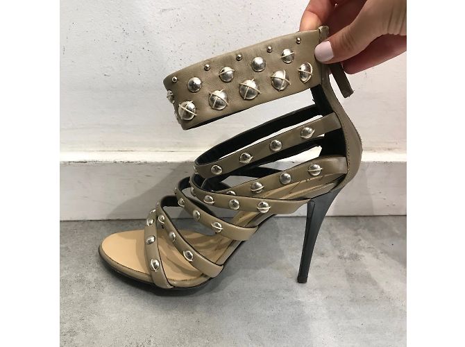 BALMAIN Sandales T.UE 39 cuir de vachette - vue 4