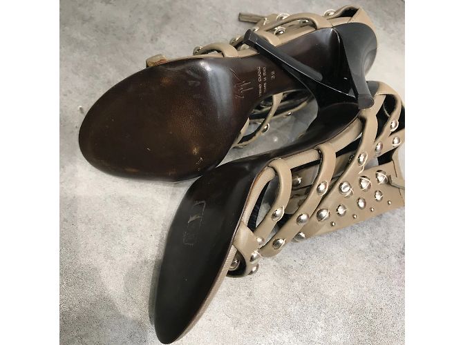 BALMAIN Sandales T.UE 39 cuir de vachette - vue 6