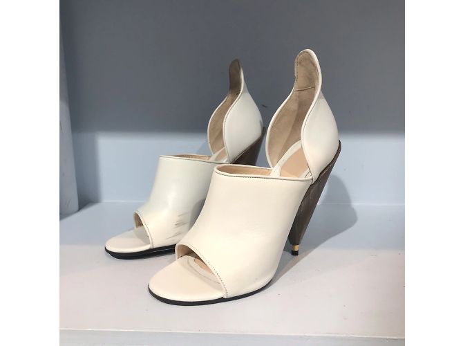 GIVENCHY Sandalen T.EU 37 Leder Weiß - Ansicht 4