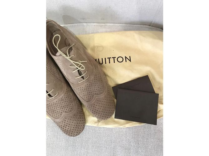 LOUIS VUITTON Stringate T.Unione Europea 43.5 scamosciato Beige - vista 8