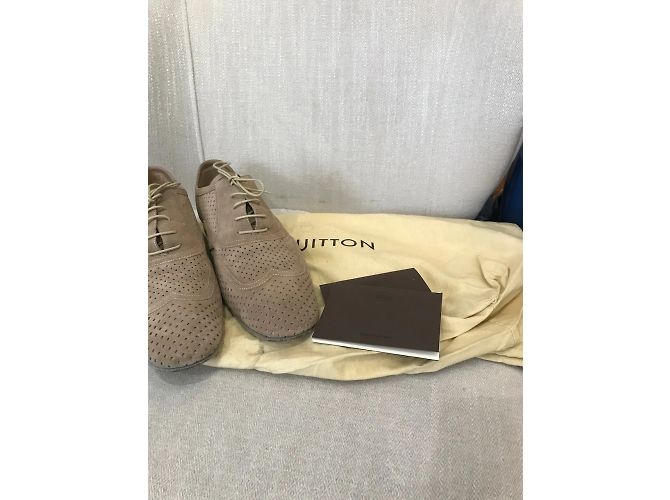 LOUIS VUITTON Stringate T.Unione Europea 43.5 scamosciato Beige - vista 9