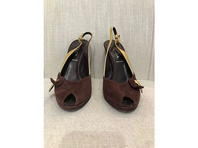 Tacchi PRADA T.EU 37 Camoscio Marrone - vista 3