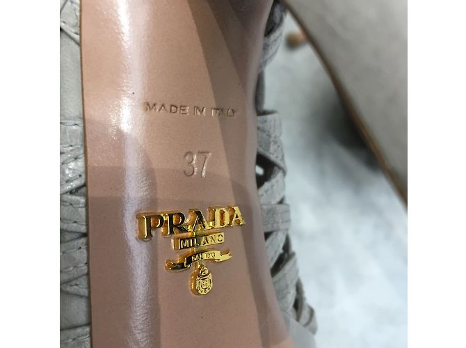 Sandali PRADA T.EU 37 Pelle Grigio - vista 6