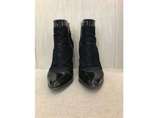 Botines LOUIS VUITTON T.EU 37 Cuero Negro - vista 2