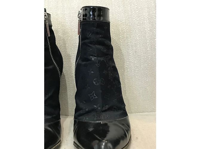 Botines LOUIS VUITTON T.EU 37 Cuero Negro - vista 3