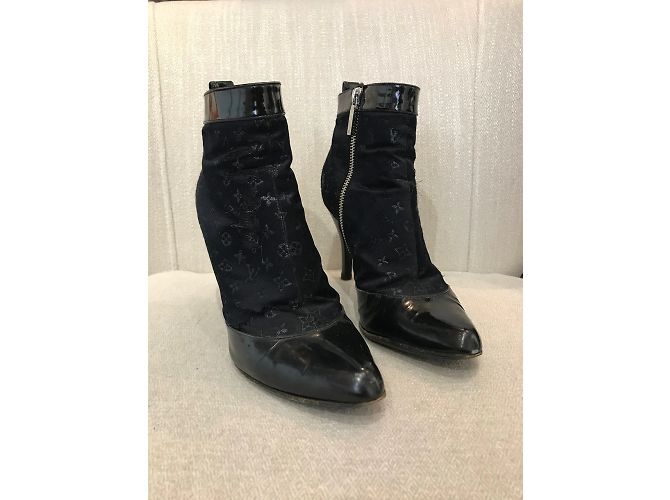 Botines LOUIS VUITTON T.EU 37 Cuero Negro - vista 4
