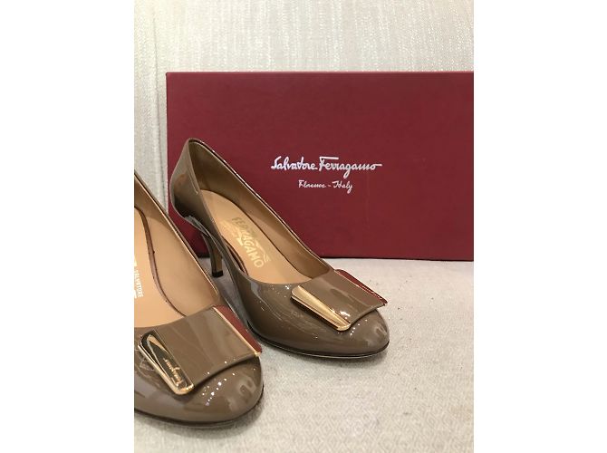 SALVATORE FERRAGAMO Absätze T.EU 36 Lackleder - vista 6