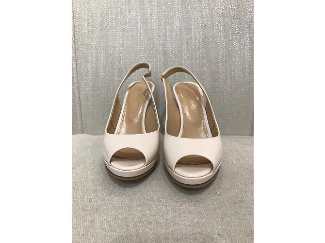 SERGIO ROSSI Tacchi T.EU 35.5 Pelle Beige - vista 3