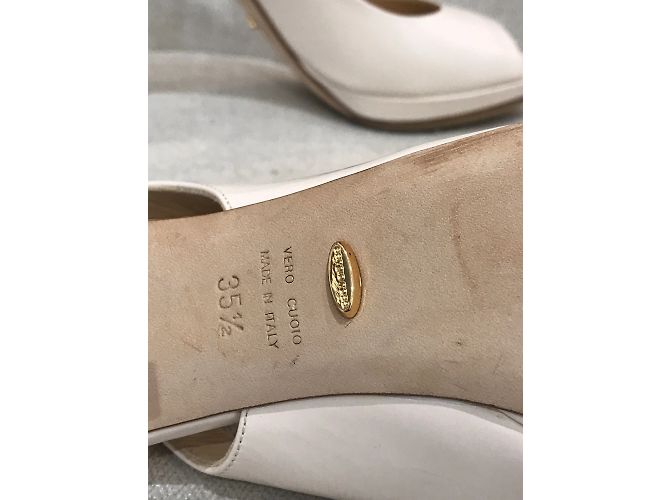 SERGIO ROSSI Tacchi T.EU 35.5 Pelle Beige - vista 5