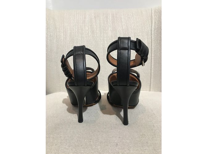 GIVENCHY Sandalen T.EU 36 Leder Schwarz - Ansicht 4