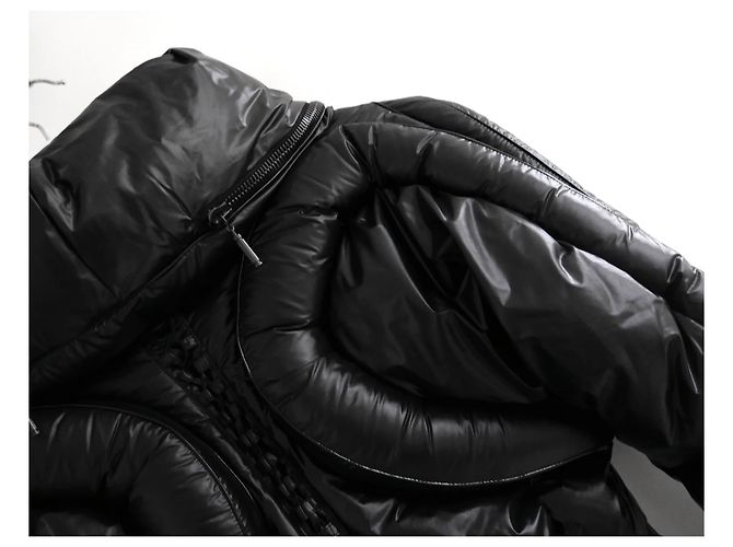 Emanuel Ungaro AW07 Abrigo acolchado escultural negro - vista 3