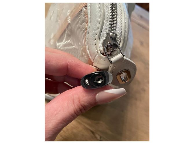 Borsa Louis Vuitton Transparency Lockit East West Bianco - vista 4