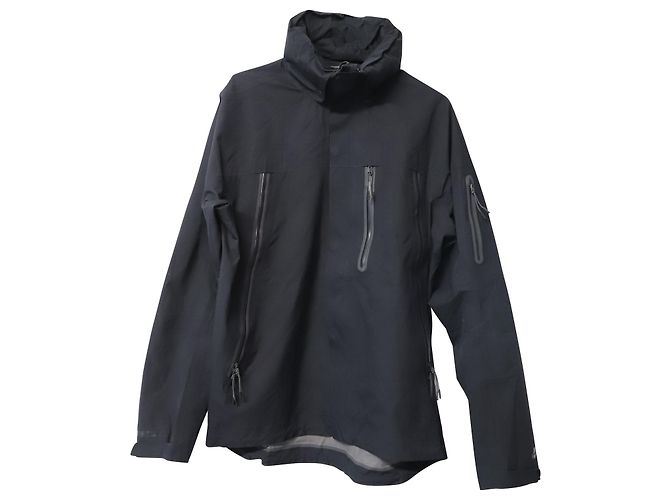 Nike High Neck Windjacke aus schwarzem Polyester - Ansicht 3