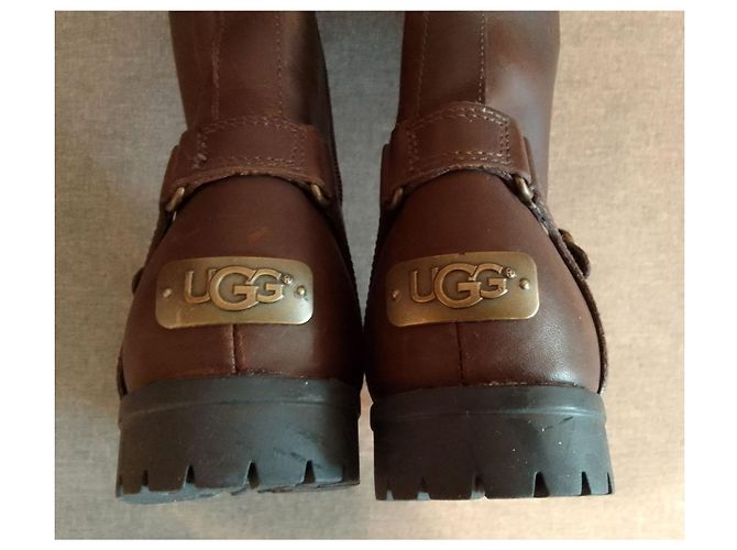Ugg GERSHWIN wasserdichte Lammfellstiefel aus braunem Leder mit Reißverschluss - Ansicht 5