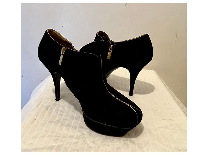 Yves Saint Laurent Botins TripToo YSL com debrum dourado Preto - vista 7