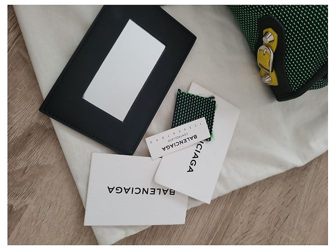 City Bolsa Balenciaga Verde e Amarela - vista 7