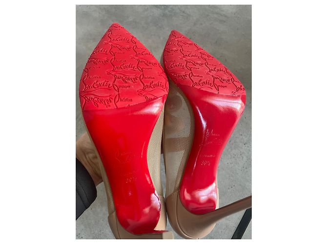 Décolleté Christian Louboutin in Pelle e Rete Beige - vista 2