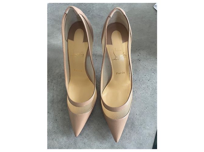 Décolleté Christian Louboutin in Pelle e Rete Beige - vista 3