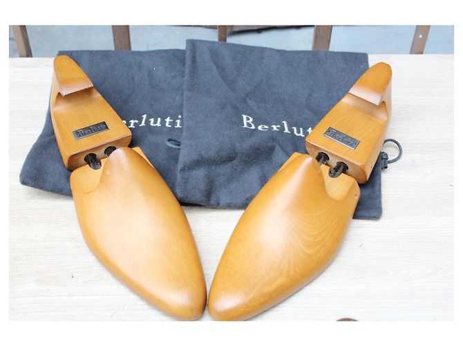 CHAUSSURE BERLUTI RAPIECE RIPRESA EN CUIR SCRITTA 10 / 44 SUPER CONDIZIONI SCARPE DA UOMO Multicolore - vista 11