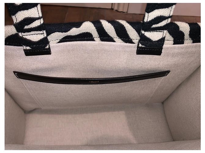 Autre Marque CELINE | Zebra Patterns Stile Casual Pelle di vitello unisex Tessuti misti Nero Beige Stampa zebra - vista 3