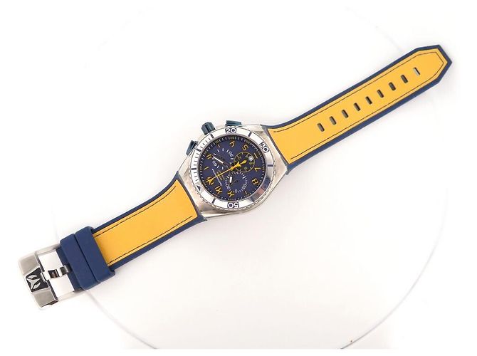RELÓGIO DE QUARTZO TECHNOMARINE CRUISE CALIFÓRNIA 114025 45 CONJUNTO COMPLETO DE RELÓGIO DE AÇO Prata - vista 3