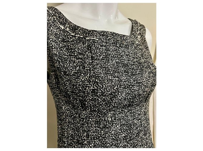 Yves Saint Laurent Vestido de seda bouclé en blanco y negro de YSL - vista 2