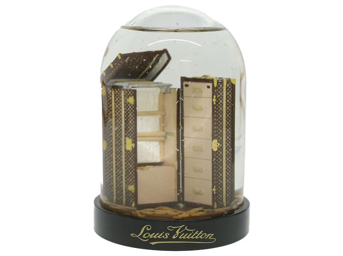 LOUIS VUITTON Wardrobe Trunk Snow Globe 2009 limited year Clear LV Auth 37516 - view 2