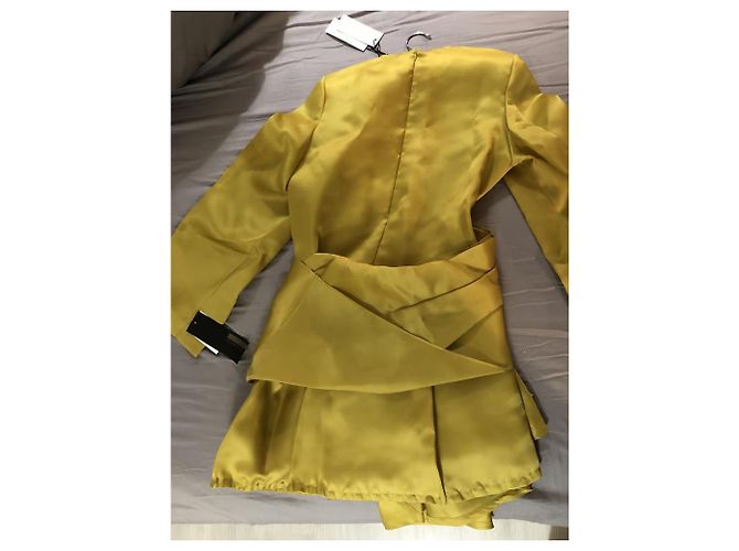 Vestido Nina Ricci de seda amarillo - vista 2