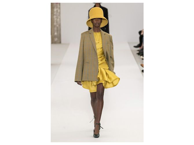 Vestido Nina Ricci de seda amarillo - vista 5