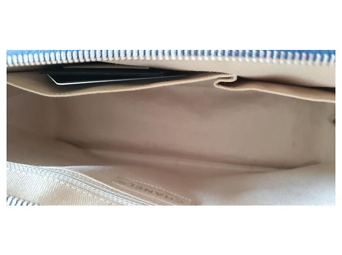 Camera Borsa a mano Chanel in pelle blu - vista 5