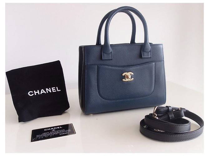 Neo Executive Chanel zweifarbige Tasche Schwarz Blau - Ansicht 3