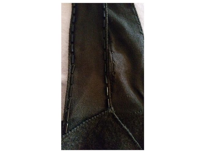 Top Prada de Lana Khaki con Borde de Perlas Caqui - vista 9