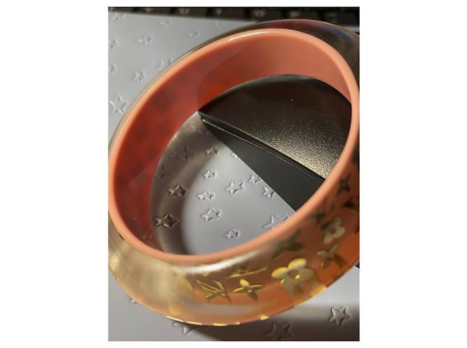 Sofia Coppola Bracciale Louis Vuitton in resina rosa cipria - vista 3