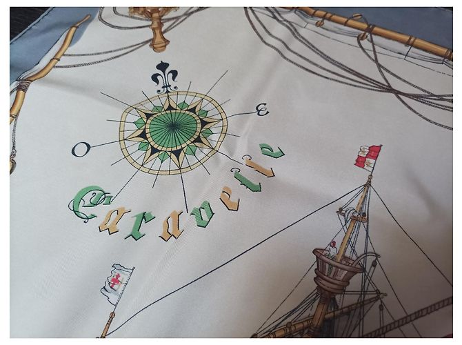 Sciarpa Hermès Caravel in seta blu - vista 2