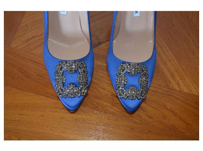 Manolo Blahnik hangisi  blu  new  105 mm - vista 2