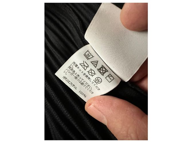 Issey Miyake Tuta Homme Plissé Nera - vista 10