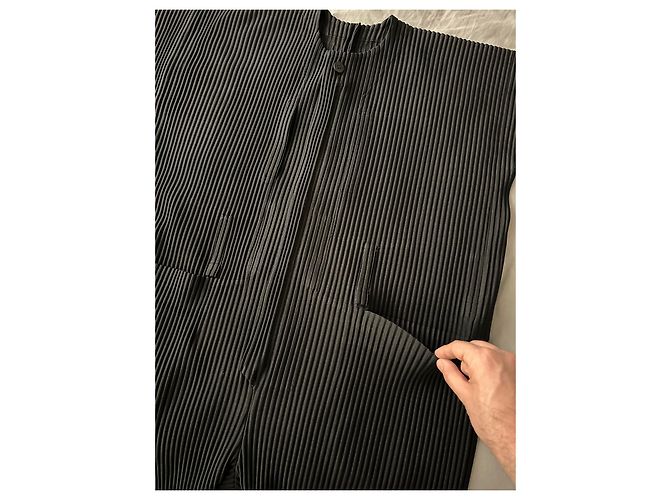 Issey Miyake Tuta Homme Plissé Nera - vista 13
