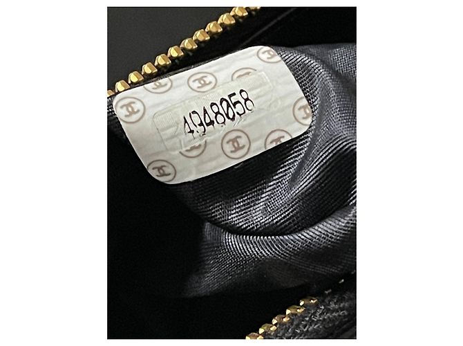 Pochette Chanel in pelle verniciata nera Nero - vista 7