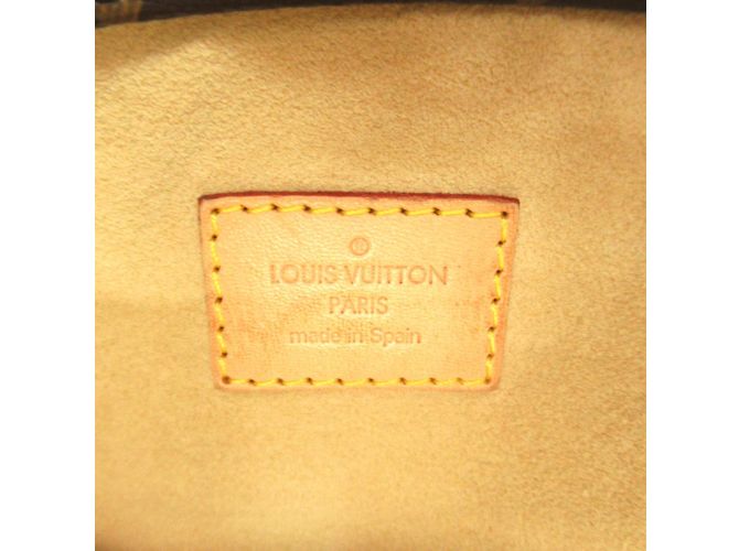 Louis Vuitton Monogramma Artsy MM M40249 Marrone - vista 7