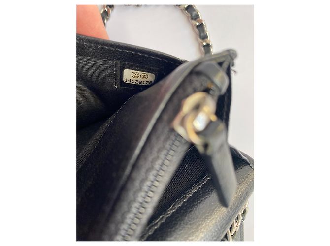 Chanel WOC borsa a mano in pelle nera Nero - vista 8