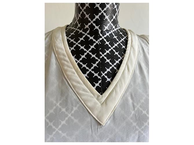 Top Chanel a maniche corte trasparente color eggshell Bianco sporco - vista 4