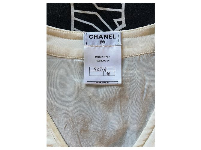 Top Chanel a maniche corte trasparente color eggshell Bianco sporco - vista 5