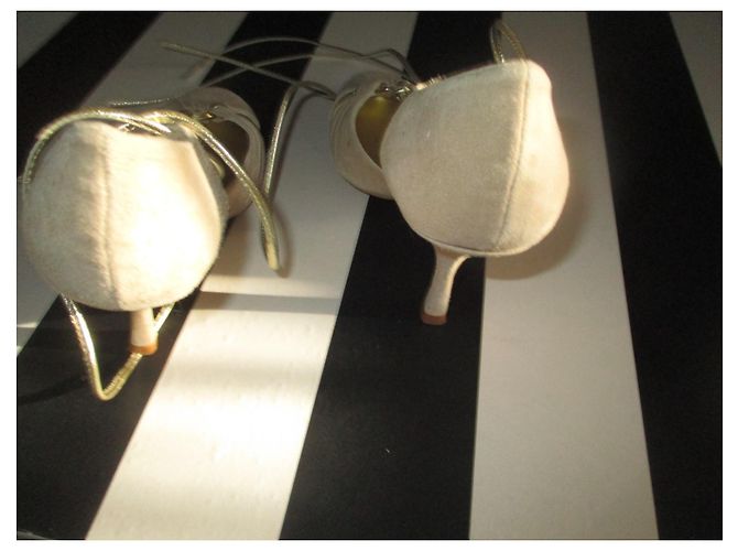 Décolleté Alain Manoukian Scamosciate Beige e Oro 8cm - vista 6