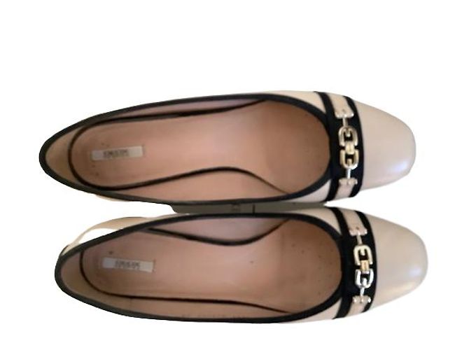 Bailarinas Geox Wistrey de cuero beige - vista 3