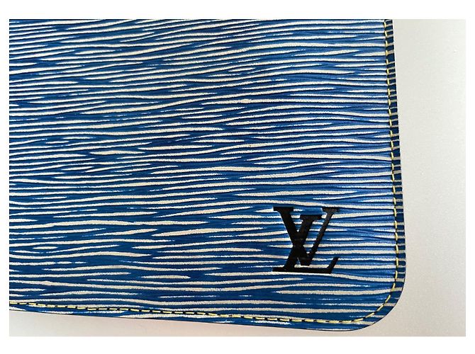 Clutch Louis Vuitton in pelle blu - vista 3