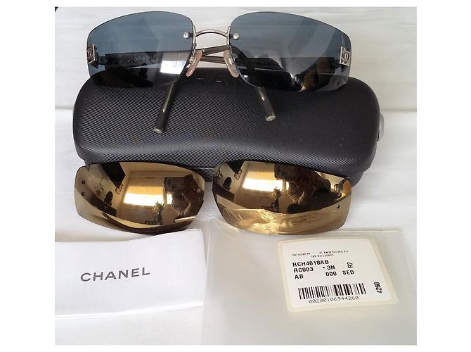 Vintage & Neu - Retro CHANEL-Brillen mit 2 Gläser-Sets Silber Blau Golden Grau Metallisch Anthrazitgrau Bronze Karamell Dunkelblau - Ansicht 3