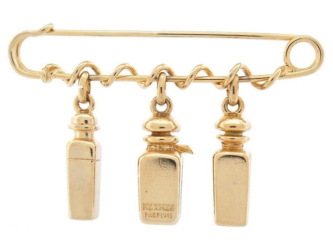 Hermès BROCHE VINTAGE HERMES CHARMS PROFUMO CALECHE BRELOQUES SPILLA METALLO DORE ORO - vista 2