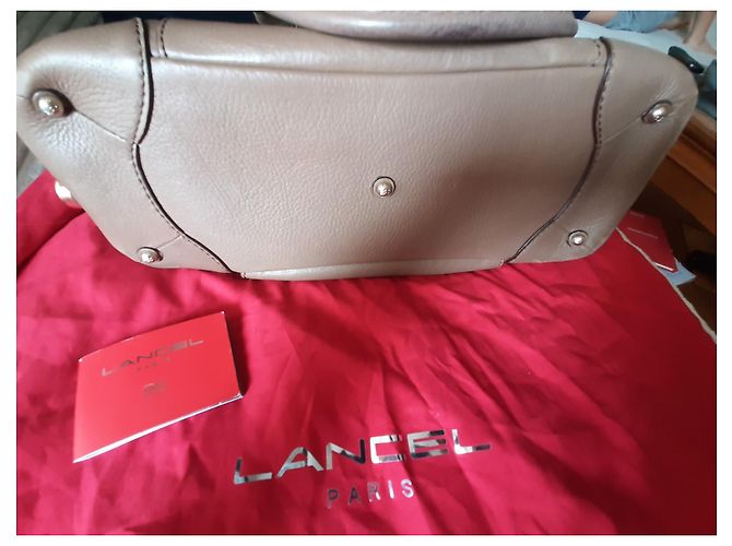 Borsa a mano Lancel Adjani in pelle taupe - vista 6