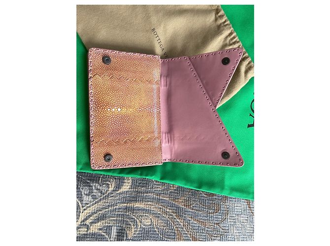 Pochette Bottega Veneta in pelle di coccodrillo beige - vista 6