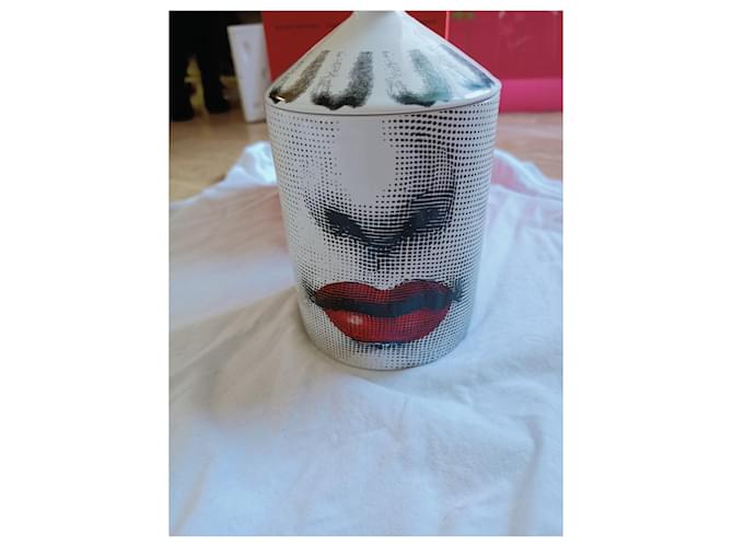 Fornasetti "Bacio" scented candle - view 2